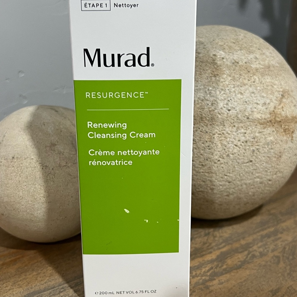 Murad Resurgence Cleansing Cream - Green & White